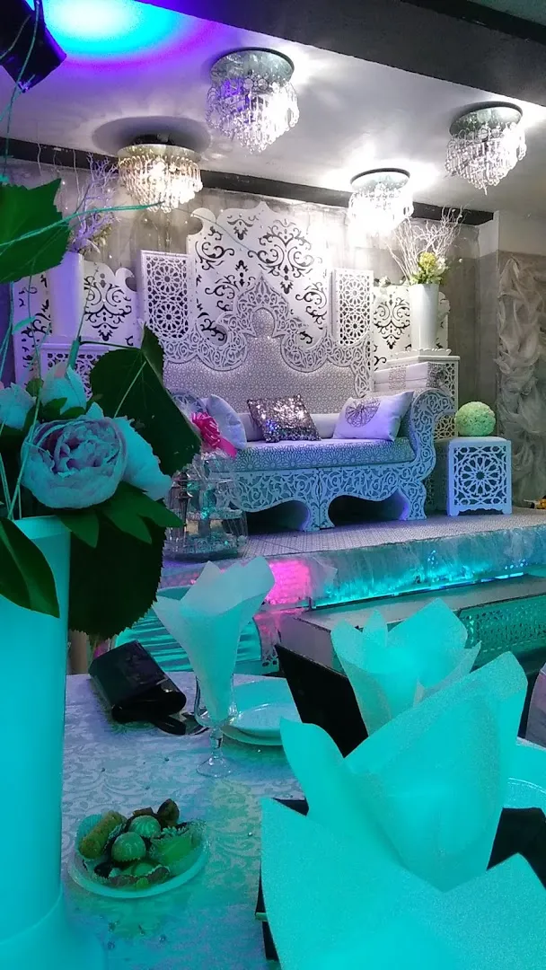 LES SALONS DE L'ALHAMBRA
